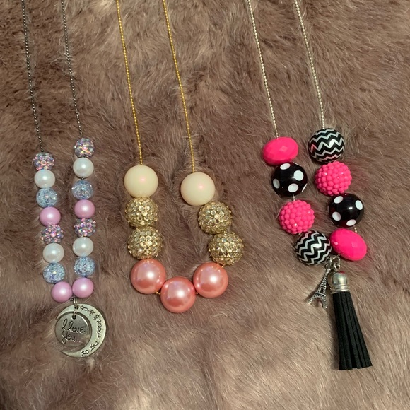 Bubblegum Bead & Chain Necklaces 8pcs (used) - Picture 4 of 6